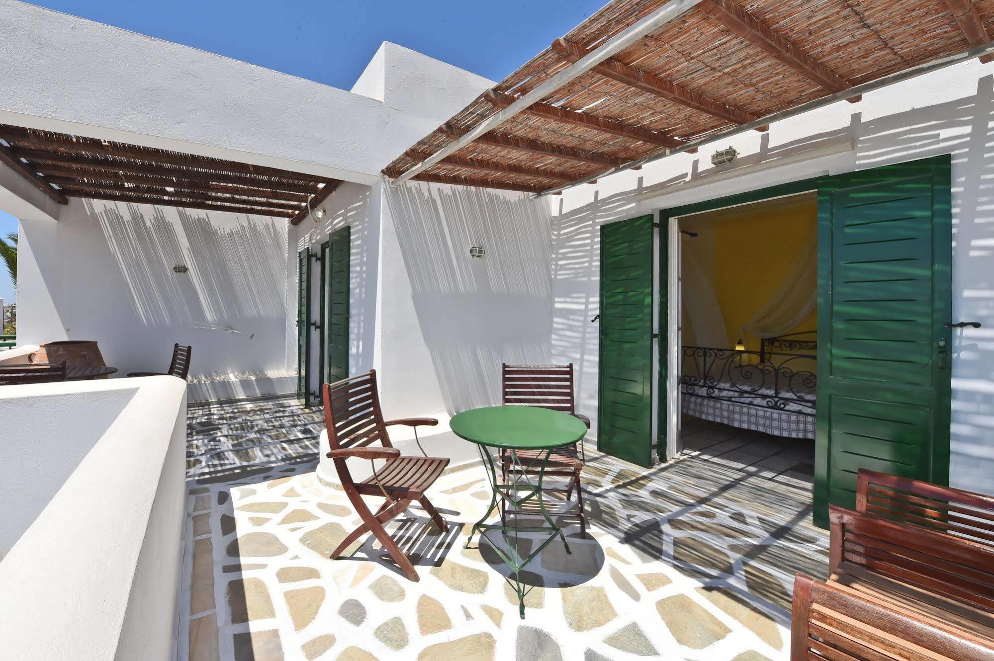 Hotel Mr & Mrs White Tínos Extérieur photo